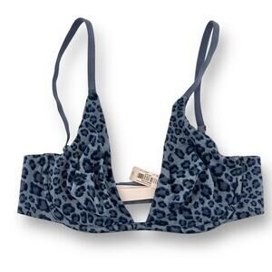 Incredible By Victoria's Secret Underwire Bra Size 32C Gray Leopard Print